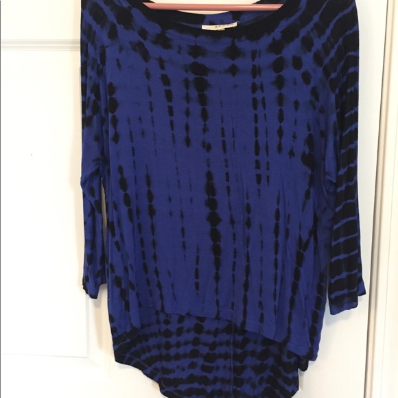 Tie dye shirt! It’s back in style :) ✌🏻 - Picture 2 of 3